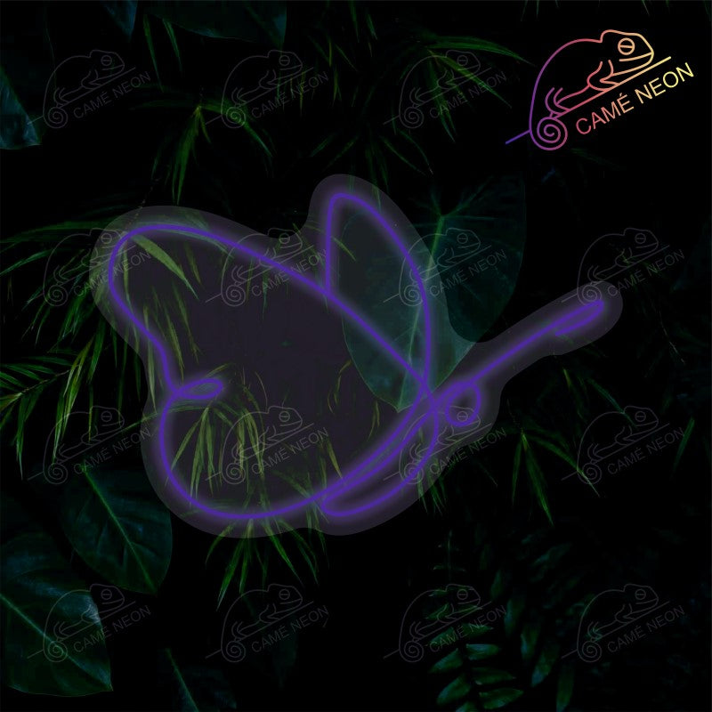 Néon LED papillon bleu au design minimaliste et jungle, une décoration lumineuse écologique et tendance, idéale pour sublimer une chambre ou un bureau, fabriqué par Camé Néon